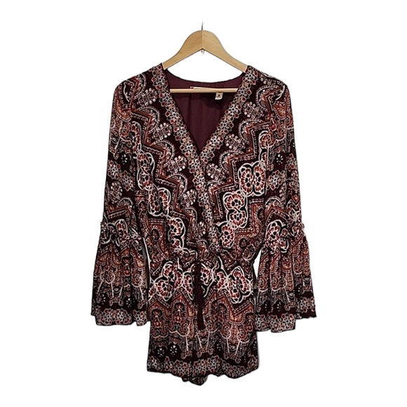 Chelsea and Violet romper size S - Picture 2 of 6